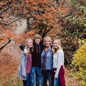 Meet your Posher, Traci